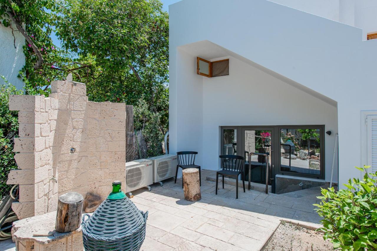 Gemela Allstarboutique In Aegina A Exteriör bild